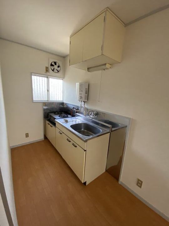 秋月コーポラスのキッチン