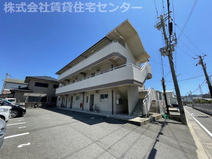 熊代マンションの外観