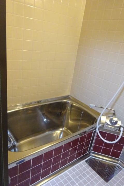 メゾンリビエールの風呂