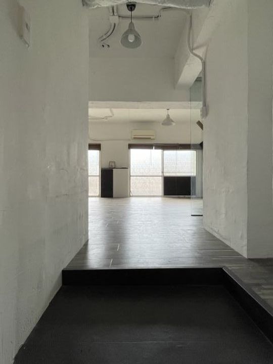 中之島グランドマンションの玄関