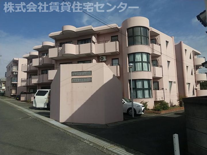 サンメゾン橋本弐番館の外観