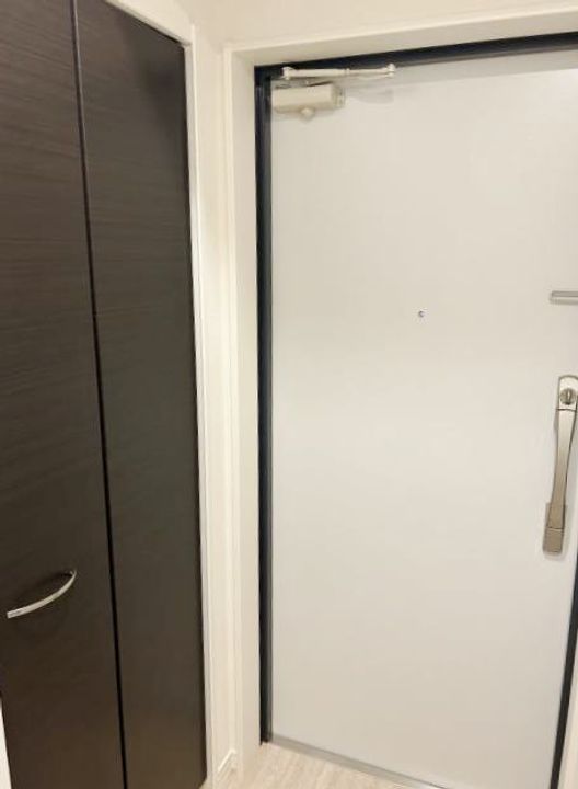 ワシンレジデンスの玄関