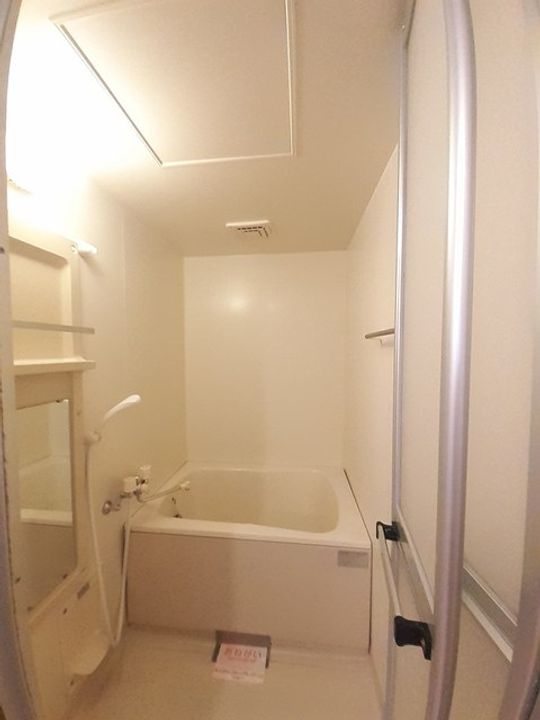 和歌山県和歌山市布引(アパート)の賃貸物件の風呂