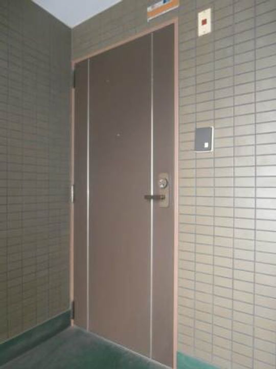 シティガーデン東紺屋町の玄関
