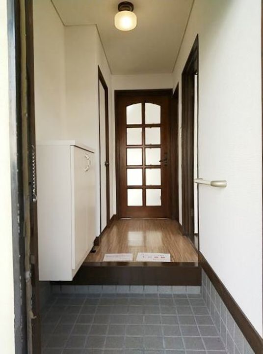 センチュリーパレスの玄関