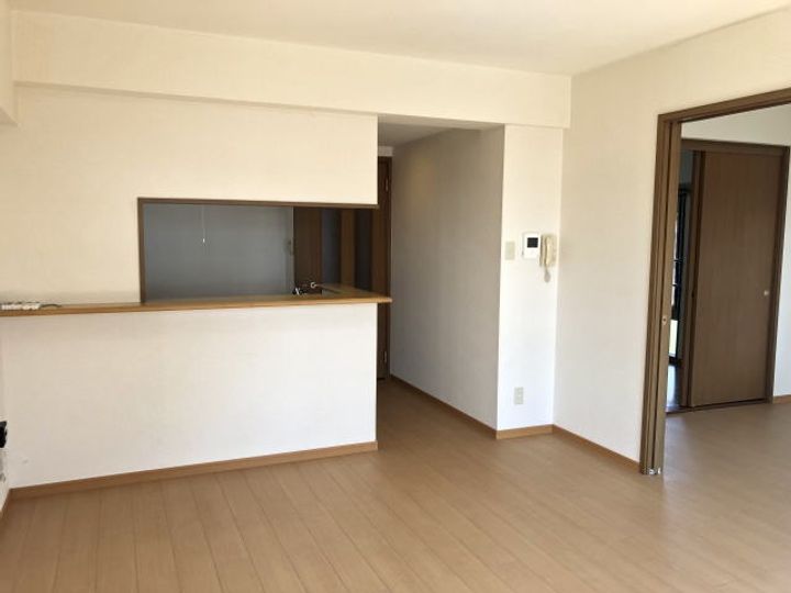 和歌山県和歌山市毛見(マンション)の賃貸物件の居間