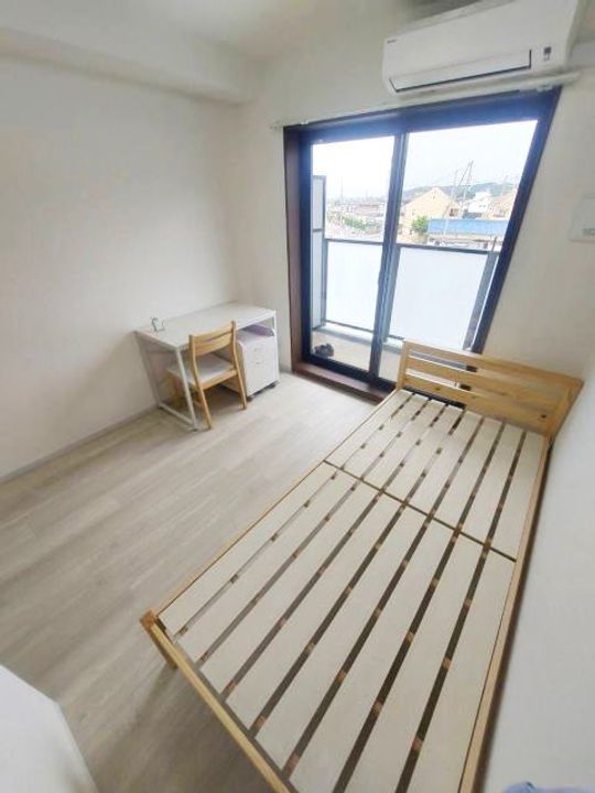 学生会館 Uni E'meal 和歌山大学前の居間