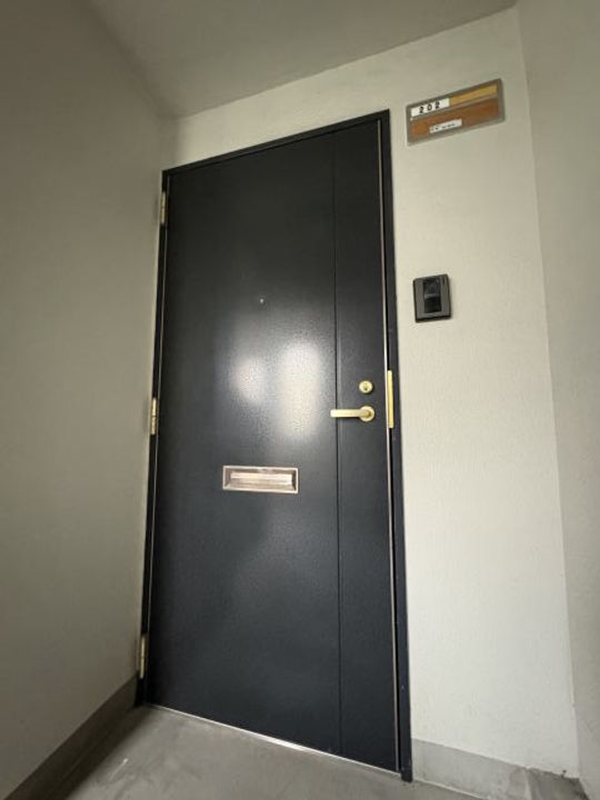 メゾンHIROの玄関