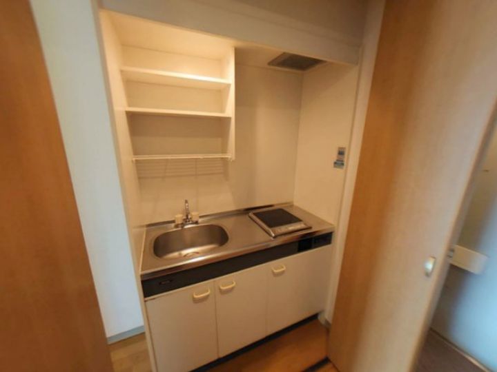 和歌山県和歌山市東蔵前丁(マンション)の賃貸物件のキッチン