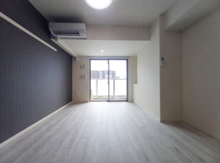 ワシンレジデンスの居間