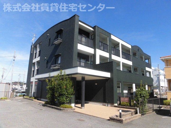 和歌山県和歌山市三葛(マンション)の賃貸物件の外観