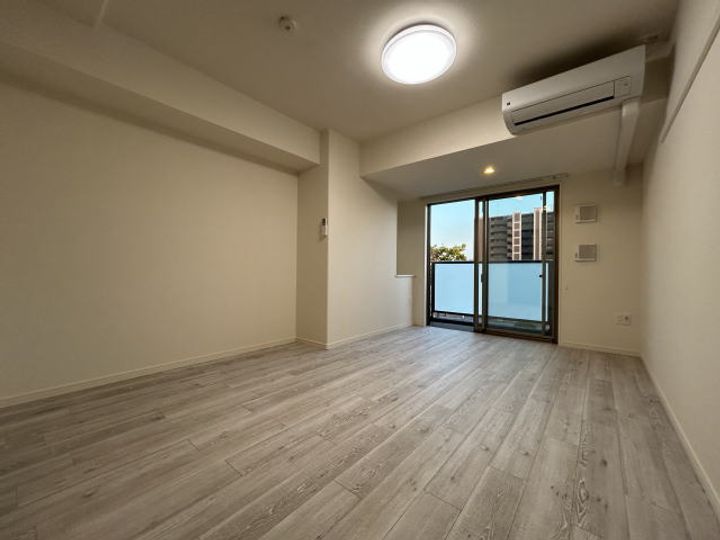 和歌山県和歌山市友田町2丁目(マンション)の賃貸物件の居間