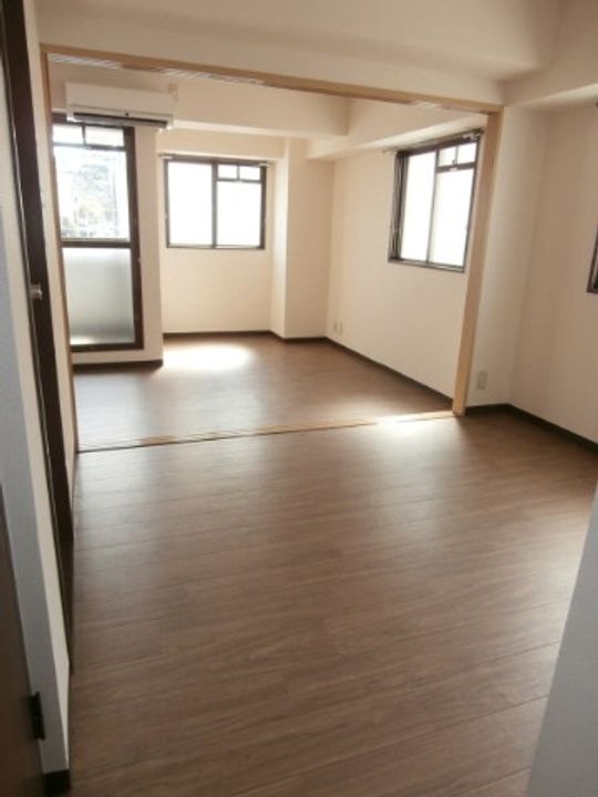 レインボー21の居間