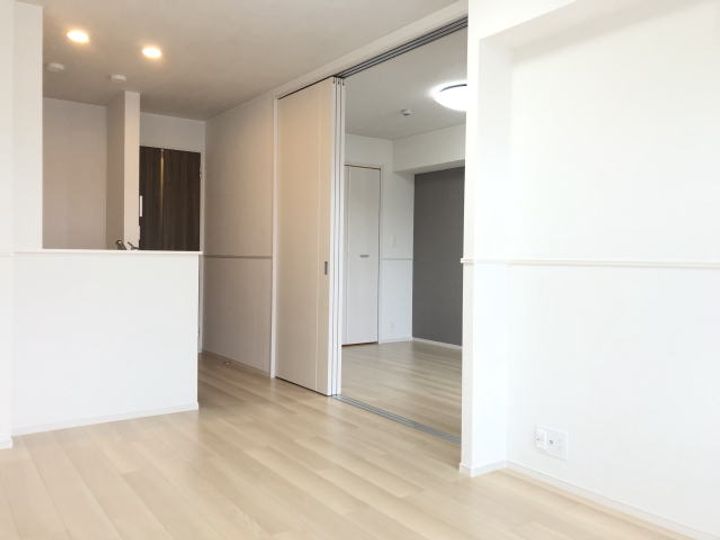 和歌山県和歌山市紀三井寺(アパート)の賃貸物件の居間