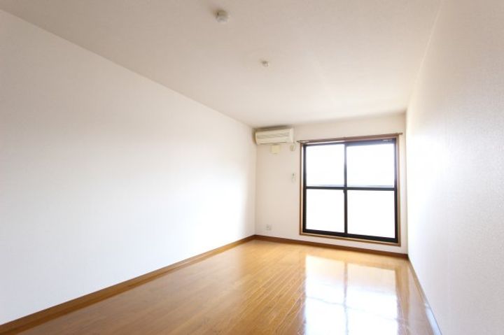 和歌山県和歌山市中之島(アパート)の賃貸物件の居間