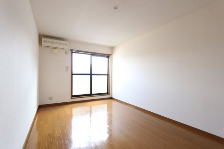 和歌山県和歌山市中之島(アパート)の賃貸物件の居間