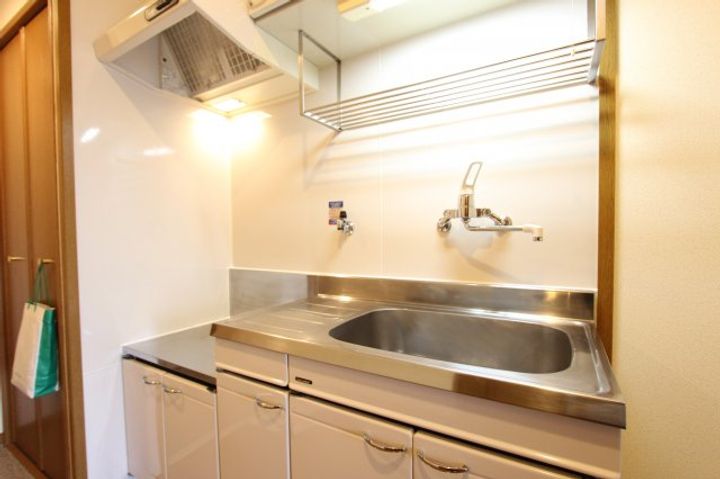 和歌山県和歌山市中之島(アパート)の賃貸物件のキッチン