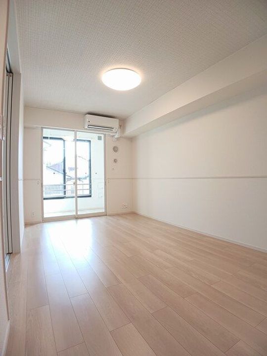 和歌山県岩出市山(アパート)の賃貸物件の居間