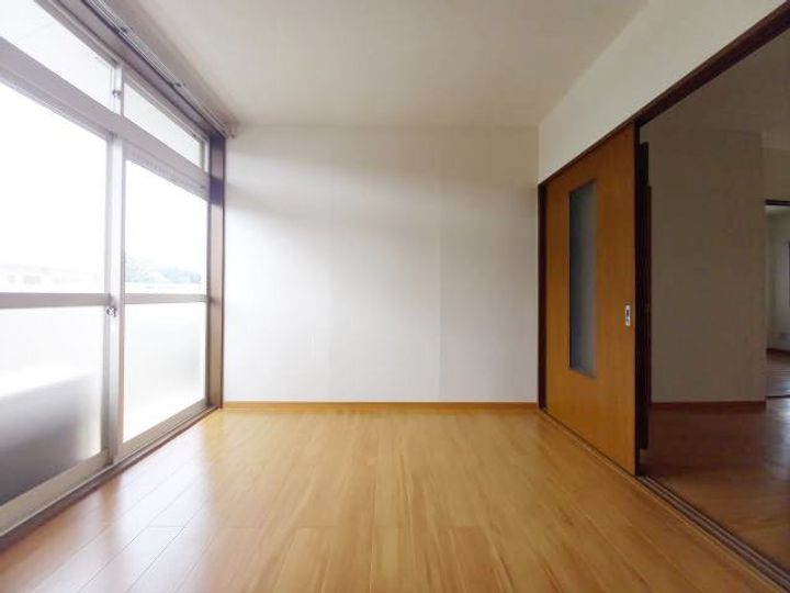 和歌山県和歌山市吉礼(アパート)の賃貸物件の居間