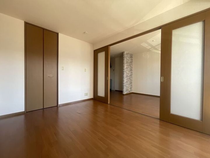 和歌山県和歌山市島橋東ノ丁(アパート)の賃貸物件の寝室