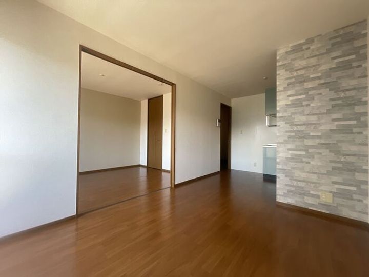 和歌山県和歌山市島橋東ノ丁(アパート)の賃貸物件の居間