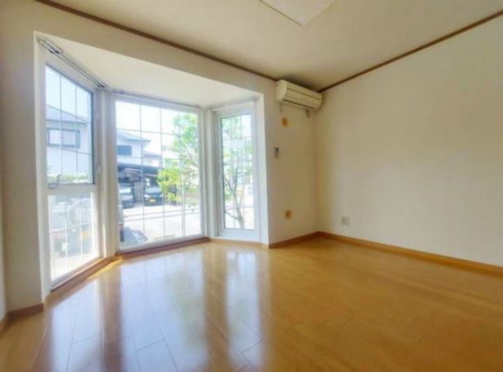 和歌山県和歌山市榎原(アパート)の賃貸物件の居間