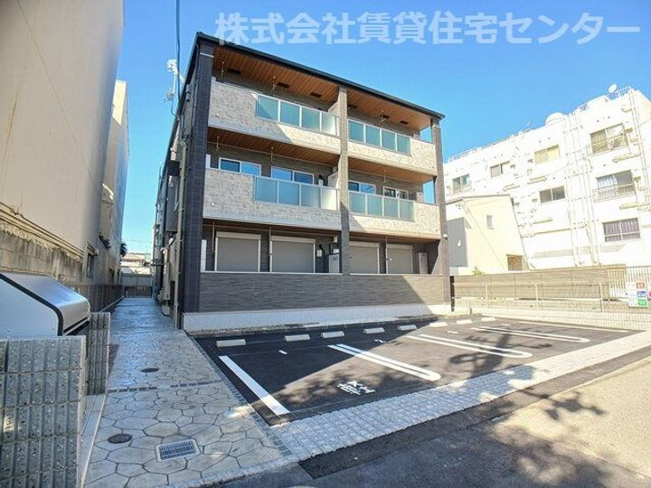 和歌山県和歌山市本町5丁目(アパート)の賃貸物件の外観