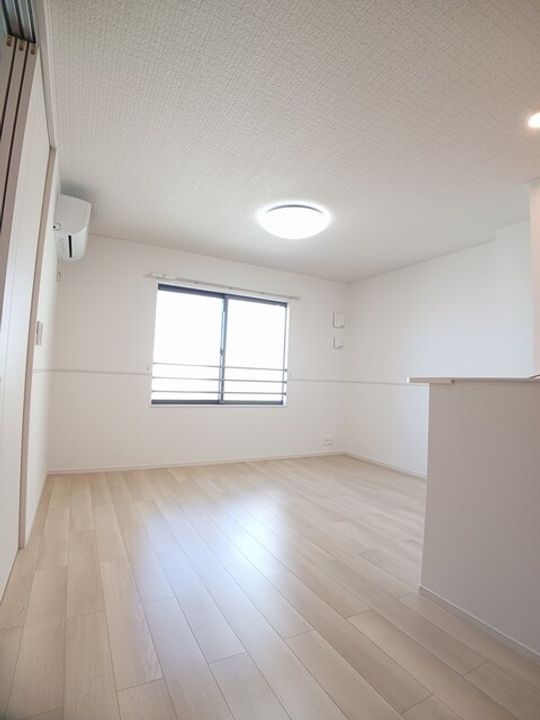 和歌山県和歌山市本町5丁目(アパート)の賃貸物件の居間