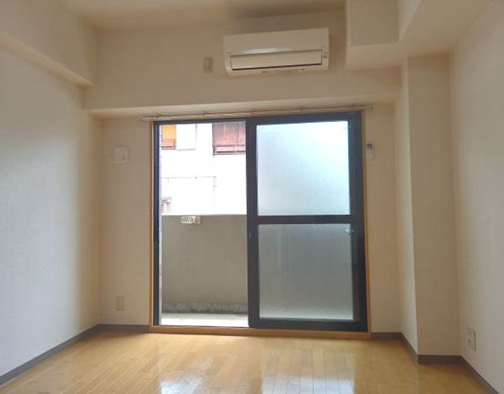 和歌山県和歌山市岡南ノ丁(マンション)の賃貸物件の居間