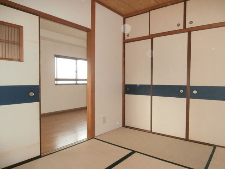 サンハイツの寝室