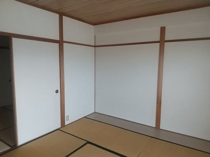 VIASACRA岩出の寝室