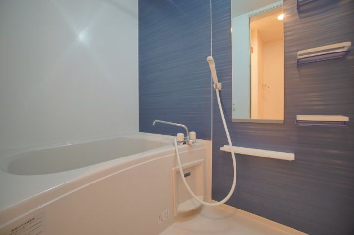 和歌山県和歌山市三葛(アパート)の賃貸物件の風呂