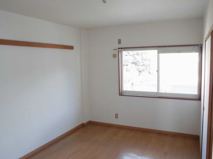 和歌山県和歌山市内原(アパート)の賃貸物件の寝室