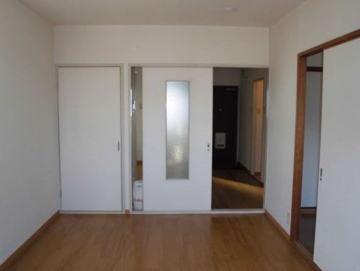 和歌山県和歌山市内原(アパート)の賃貸物件の居間