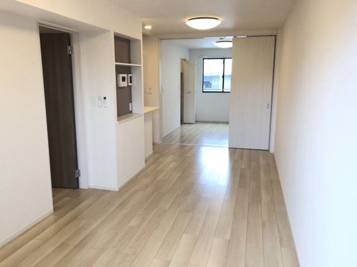 和歌山県和歌山市西浜(アパート)の賃貸物件の居間