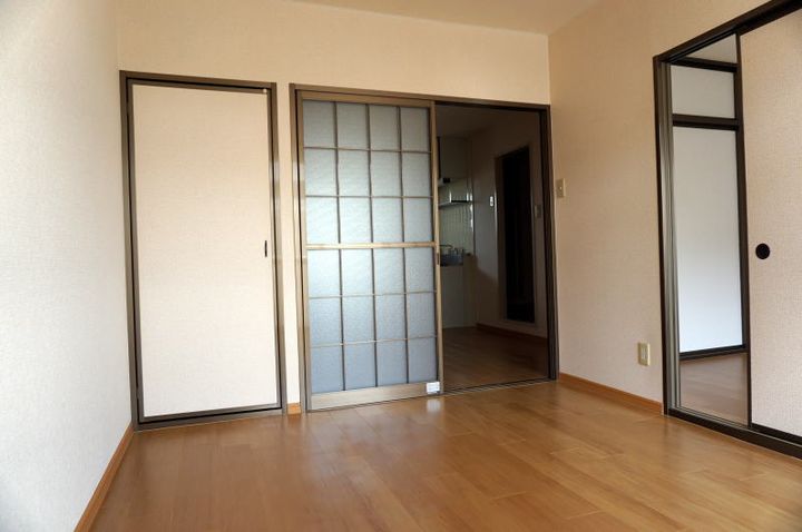 和歌山県和歌山市布施屋(アパート)の賃貸物件の寝室