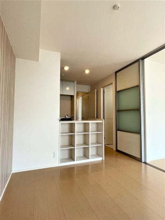 和歌山県和歌山市布引(アパート)の賃貸物件の居間