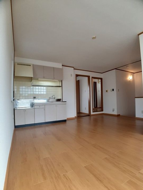 和歌山県和歌山市榎原(アパート)の賃貸物件の居間