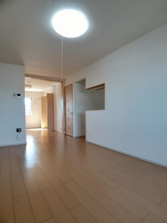 和歌山県和歌山市大谷(アパート)の賃貸物件の居間