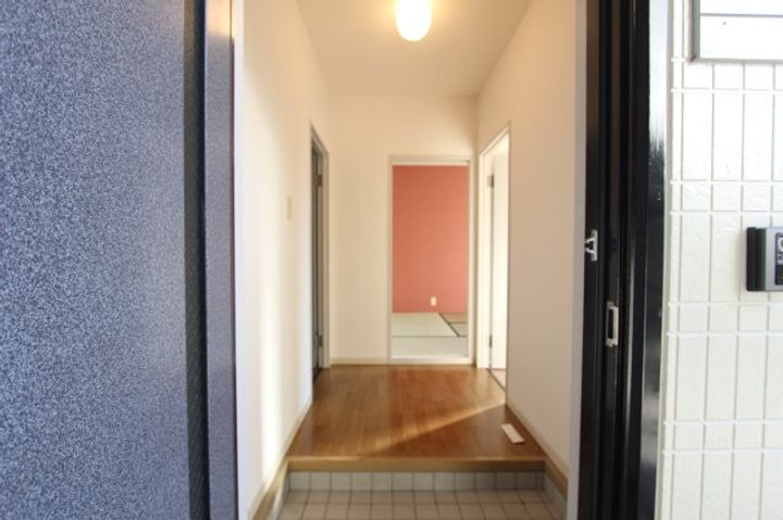 楠見中ディアスの内装