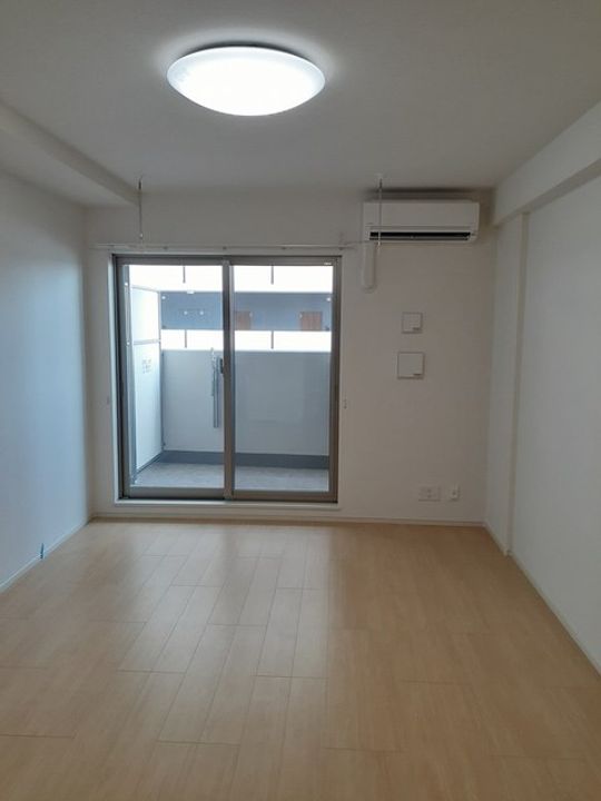 和歌山県和歌山市紀三井寺(マンション)の賃貸物件の居間