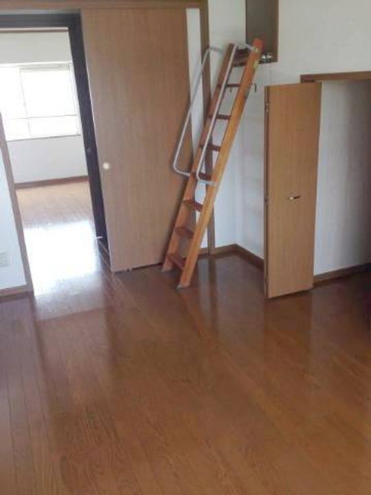 和歌山県和歌山市津秦(アパート)の賃貸物件の子供部屋