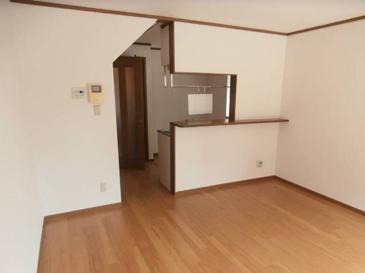 和歌山県和歌山市津秦(アパート)の賃貸物件の居間