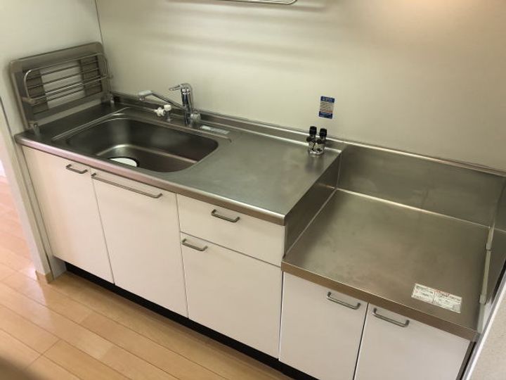 和歌山県和歌山市紀三井寺(アパート)の賃貸物件のキッチン