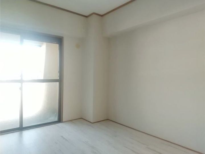 スクエアメゾン和歌山の寝室