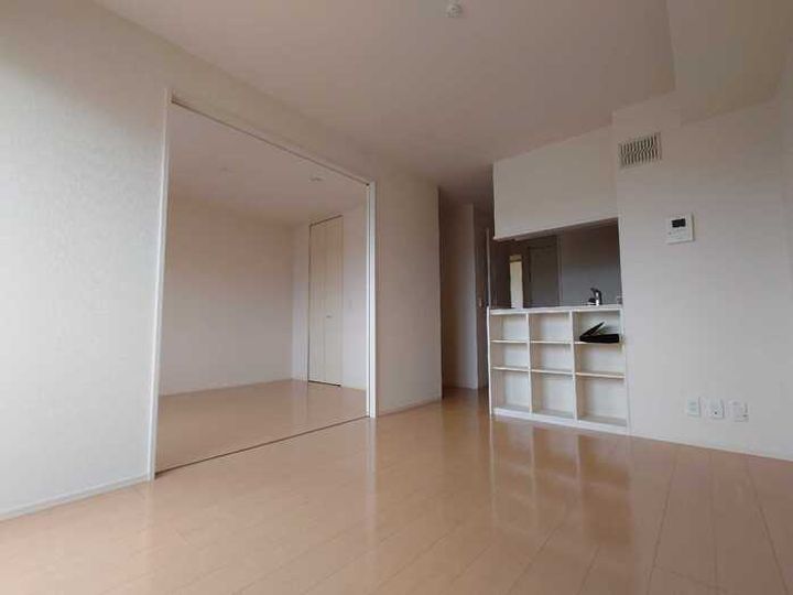 和歌山県和歌山市狐島(アパート)の賃貸物件の居間