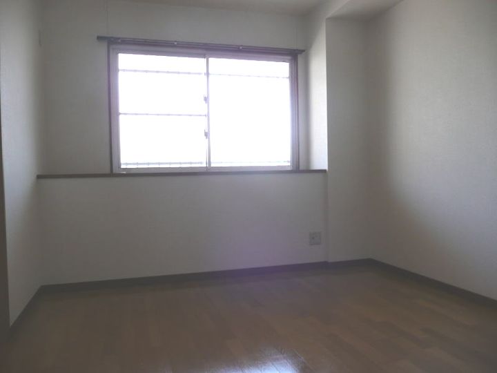 和歌山県和歌山市宇須2丁目(マンション)の賃貸物件の内装