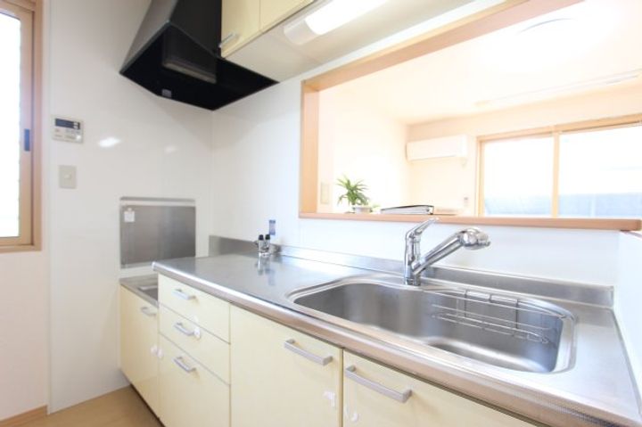 和歌山県岩出市波分(アパート)の賃貸物件のキッチン