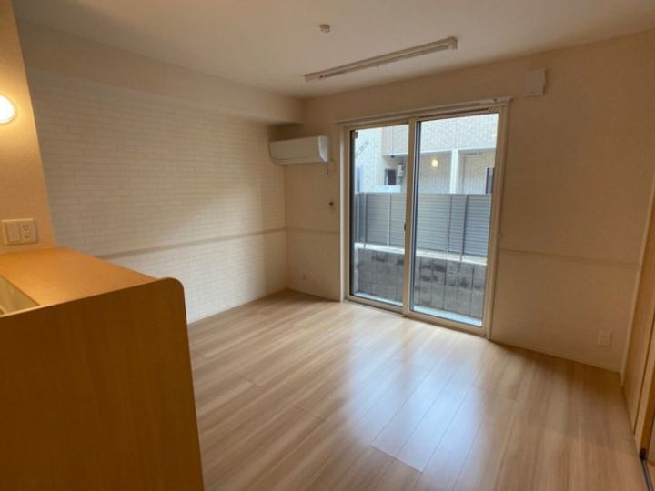 ミル・クレール アネックス A棟の居間