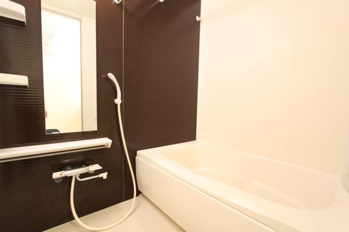 和歌山県和歌山市吹屋町4丁目(アパート)の賃貸物件の風呂